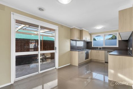 Property photo of 9 Elaine Court Cranbourne VIC 3977