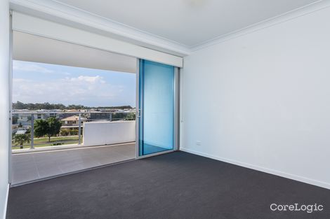 Property photo of 308/41 Harbour Town Drive Biggera Waters QLD 4216