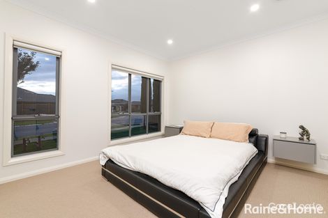 Property photo of 12 Pristine Drive Greenvale VIC 3059