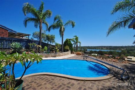 46 Lakeview Dr, Edgewater, WA 6027