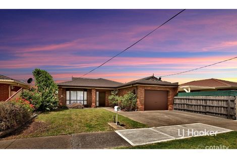 Property photo of 17 Mildenhall Court Altona Meadows VIC 3028