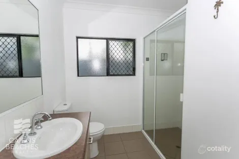 Property photo of 11 Petrie Close Kewarra Beach QLD 4879