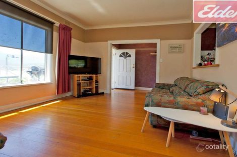 Property photo of 9 Reid Court Tawonga South VIC 3698
