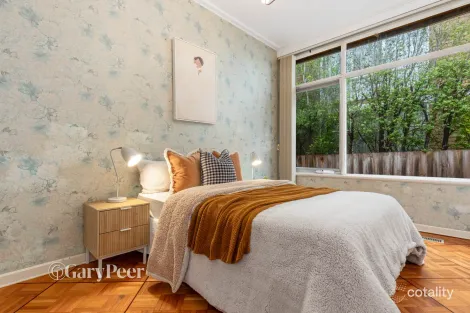 Property photo of 6 Labassa Grove Caulfield North VIC 3161