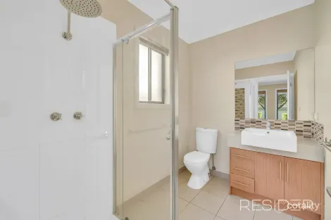Property photo of 7 Parisel Circuit Mernda VIC 3754