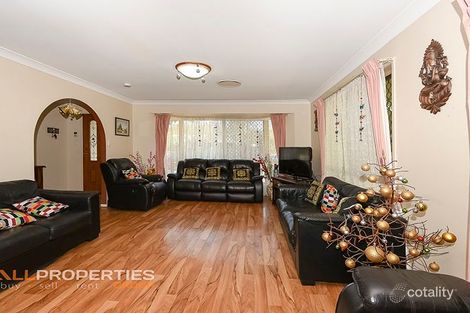 Property photo of 36 Jindabyne Circuit Forest Lake QLD 4078