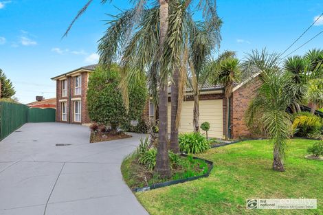 Property photo of 2 Argonaut Place Altona Meadows VIC 3028