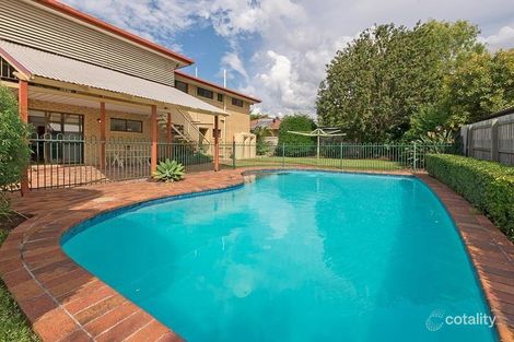 Property photo of 19 Banwell Crescent Carindale QLD 4152