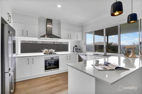 Property photo of 47 Meredith Crescent Baringa QLD 4551