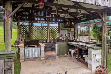 Property photo of 118 Wallaringa Road Wallarobba NSW 2420