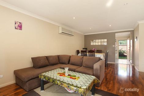 Property photo of 2/201 Old Windsor Road Northmead NSW 2152