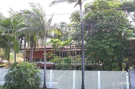 Property photo of 62 Rholanda Crescent Springwood QLD 4127