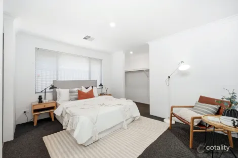 Property photo of 24 Cedarleaf Grange Dayton WA 6055