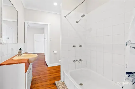Property photo of 115 White Street Wavell Heights QLD 4012