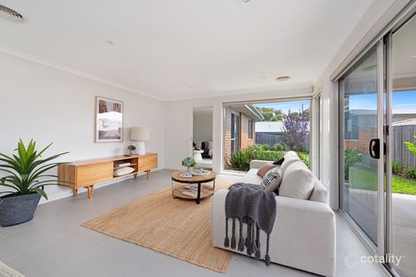 Property photo of 5 Beanland Street Casey ACT 2913