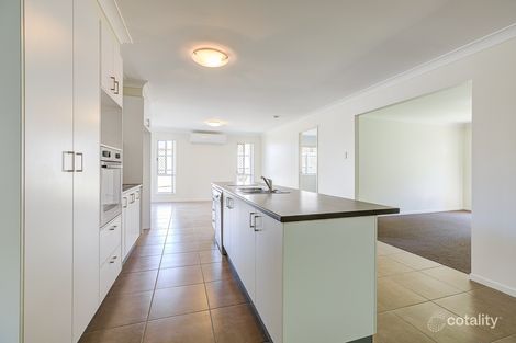 Property photo of 3 Greenpark Drive Crestmead QLD 4132