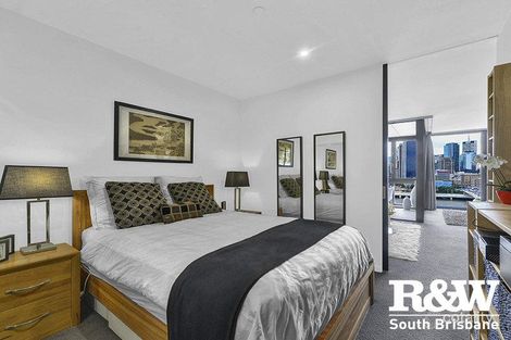 Property photo of 1402/77 Grey Street South Brisbane QLD 4101