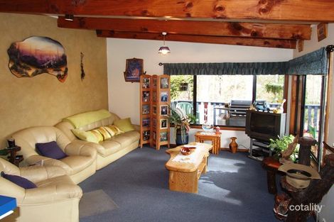 Property photo of 74 Kings Point Drive Kings Point NSW 2539
