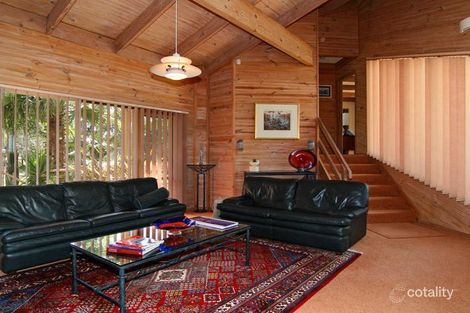 Property photo of 8 Crofters Hill Way Somerville VIC 3912