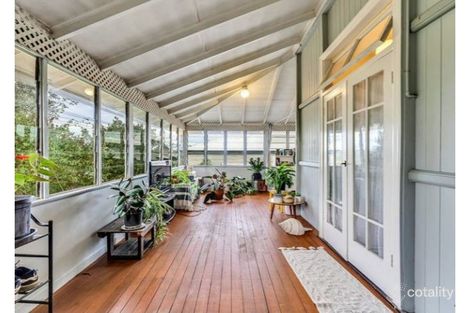 Property photo of 9 Heath Street East Brisbane QLD 4169