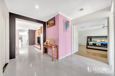 Property photo of 150 Elmslie Drive Cranbourne East VIC 3977