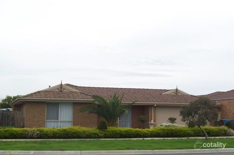 153 Fleetwood Dr, Narre Warren, VIC 3805