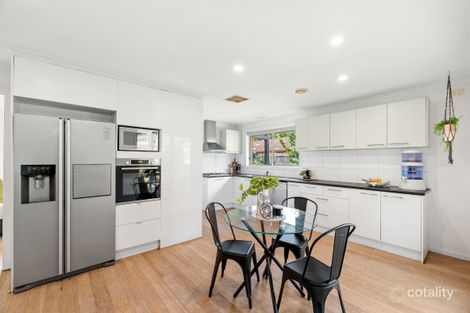 Property photo of 1 Morvan Court Ferntree Gully VIC 3156