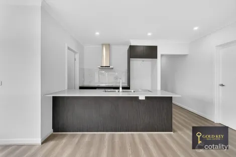 Property photo of 40 Beveridge Circuit Armstrong Creek VIC 3217