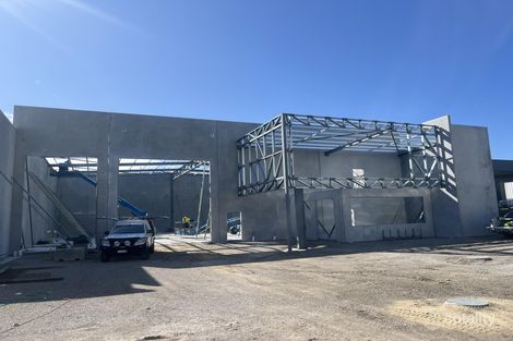 16 Enterprise Ct, Canning Vale, WA 6155