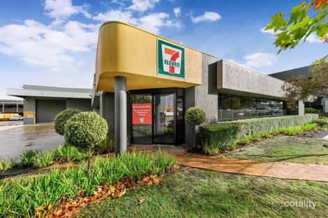 12 Ferntree Pl, Notting Hill, VIC 3168