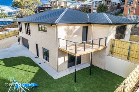 Property photo of 16 Rushwood Court Lenah Valley TAS 7008