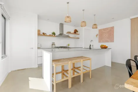 Property photo of 16 Martin Laurence Place Port Fairy VIC 3284