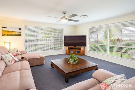 Property photo of 18 Crestridge Crescent Oxenford QLD 4210