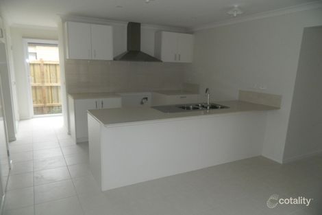 Property photo of 15 Rosina Drive Officer VIC 3809