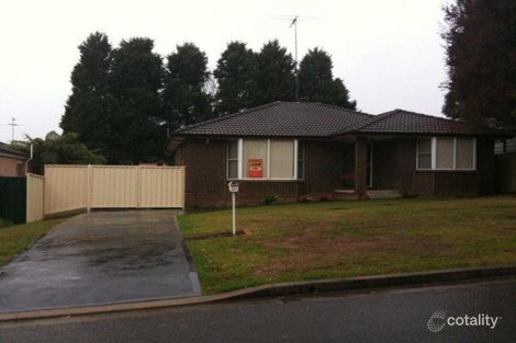 Property photo of 27 Parma Crescent St Helens Park NSW 2560