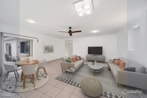 Property photo of 11 Sweetlip Close Kanimbla QLD 4870