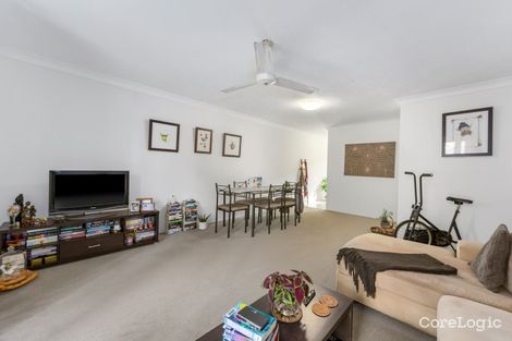 Property photo of 2/5 Angie Court Mermaid Waters QLD 4218