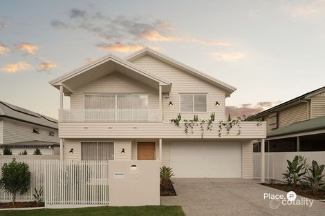 19 Vaucluse St, Wavell Heights, QLD 4012