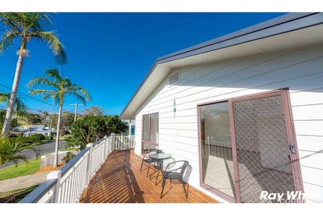 Property photo of 18 Saltwater Crescent Diamond Beach NSW 2430