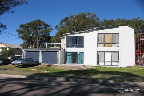 Property photo of 7 Meredith Avenue Lemon Tree Passage NSW 2319
