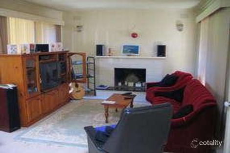 Property photo of 30 Roehampton Crescent Mount Eliza VIC 3930