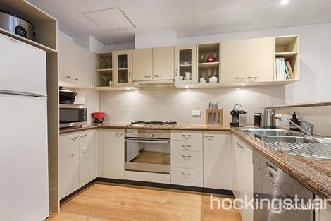 Property photo of 2/15 River Boulevard Richmond VIC 3121