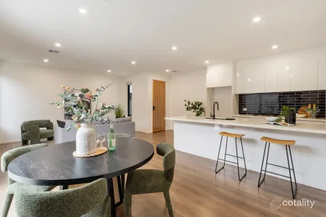 Property photo of 4/26 Hardy Avenue Craigieburn VIC 3064