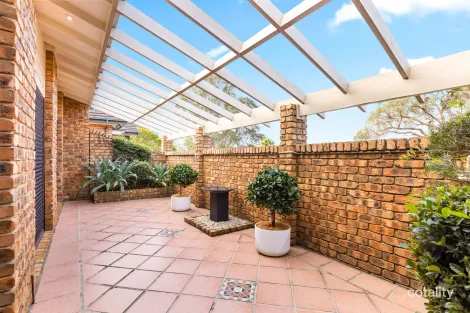 Property photo of 11 Kelsall Place Barden Ridge NSW 2234