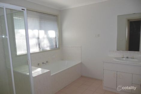 Property photo of 10 Crew Street Yallambie VIC 3085