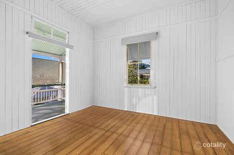 Property photo of 30 Dover Street Wilston QLD 4051