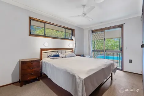 Property photo of 38 Hillview Parade Ashmore QLD 4214