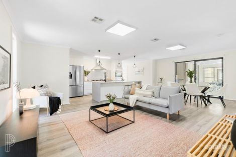 Property photo of 2 Grimshaw Street Richardson ACT 2905