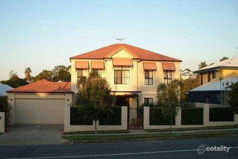 77 Gilbert Rd, Lutwyche, QLD 4030