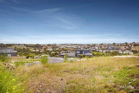 Property photo of 2 Falcon Lane Keilor East VIC 3033